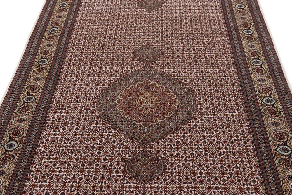 Tabriz perzsa szőnyeg